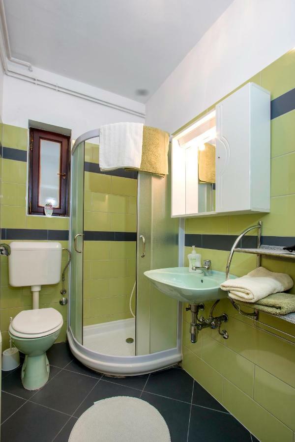 Apartments Ariana Póla Kültér fotó